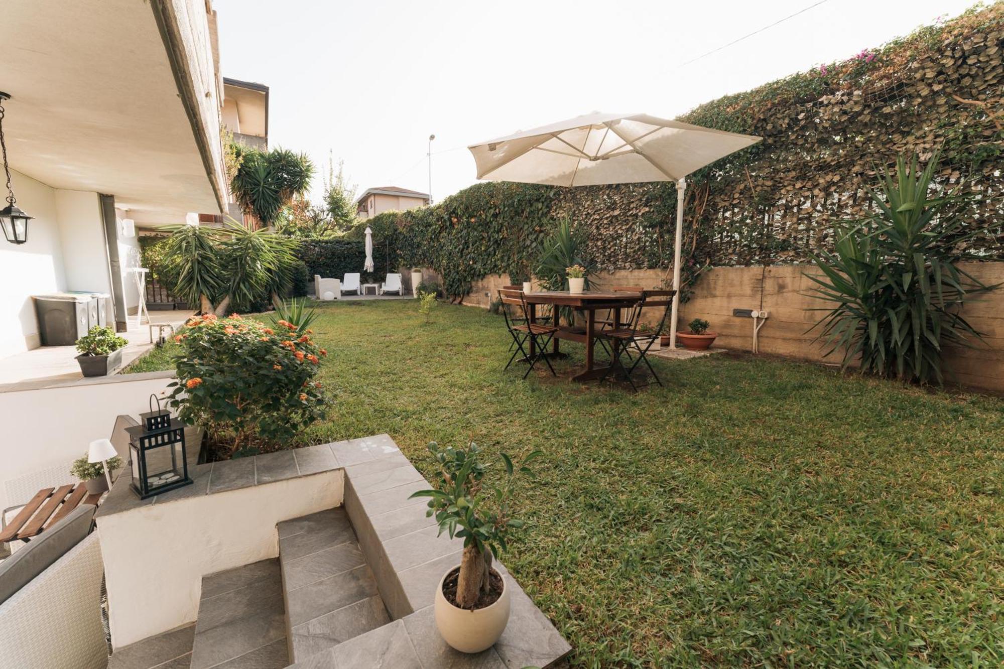 Grey'S Apartment Catania-Fontanarossai nemzetközi repülőtér Kültér fotó